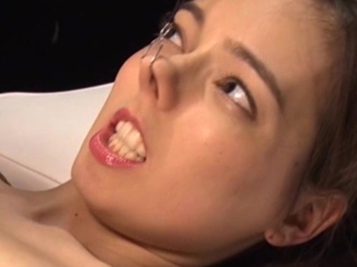 【西田カリナ】『ハァハァッ』巨乳のエロス溢れるお姉さんを鼻フックして緊縛調教