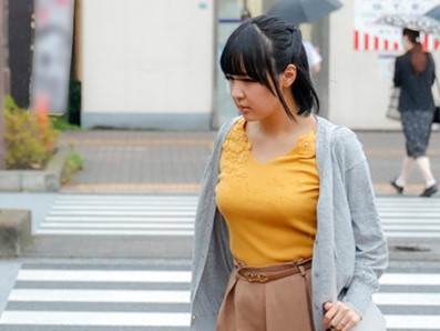 ＜イラマチオ＞『何するのぉ///』巨乳カワイイお姉さんの首絞めSEX