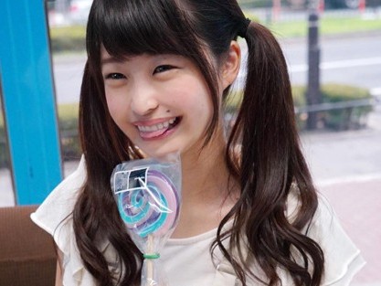 デカパイスレンダーな可愛いJDがナンパ企画で大胆に！SEX危険なプレイ♡