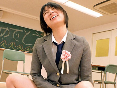 『なにするのぉ』無邪気な女の子がエッチな企画に挑戦！敏感なカラダが感じまくる、ウブな反応がたまらない！