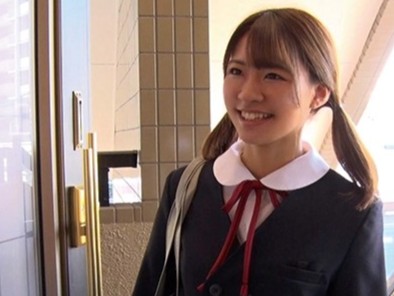 「どうかな…気持ちいい？♡」美乳で華奢な可愛い姪っ子と激しく求め合う！巨乳揺らして淫乱に感じる姿がエロすぎる近親相姦！